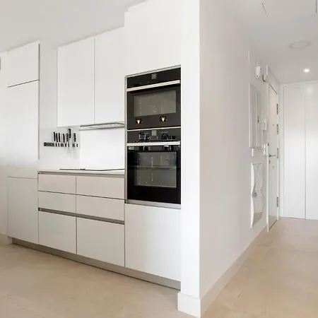 Apartment Casa Lily Luxury Cinema & Garden Marbella